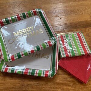 Christmas Plates & Napkin Set